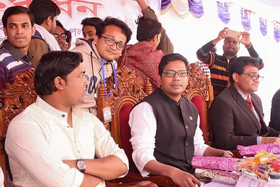 pro awami artistes on rajshahi bnp stage, social media storm of criticism