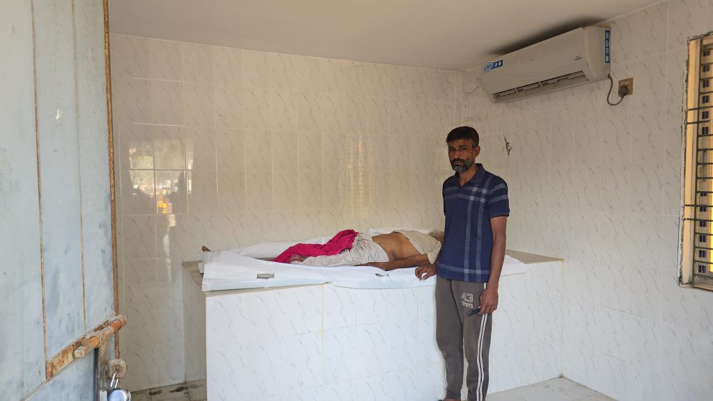 1 killed, 5 injured, 4 arrested in clash between two parties over Santhia East dispute